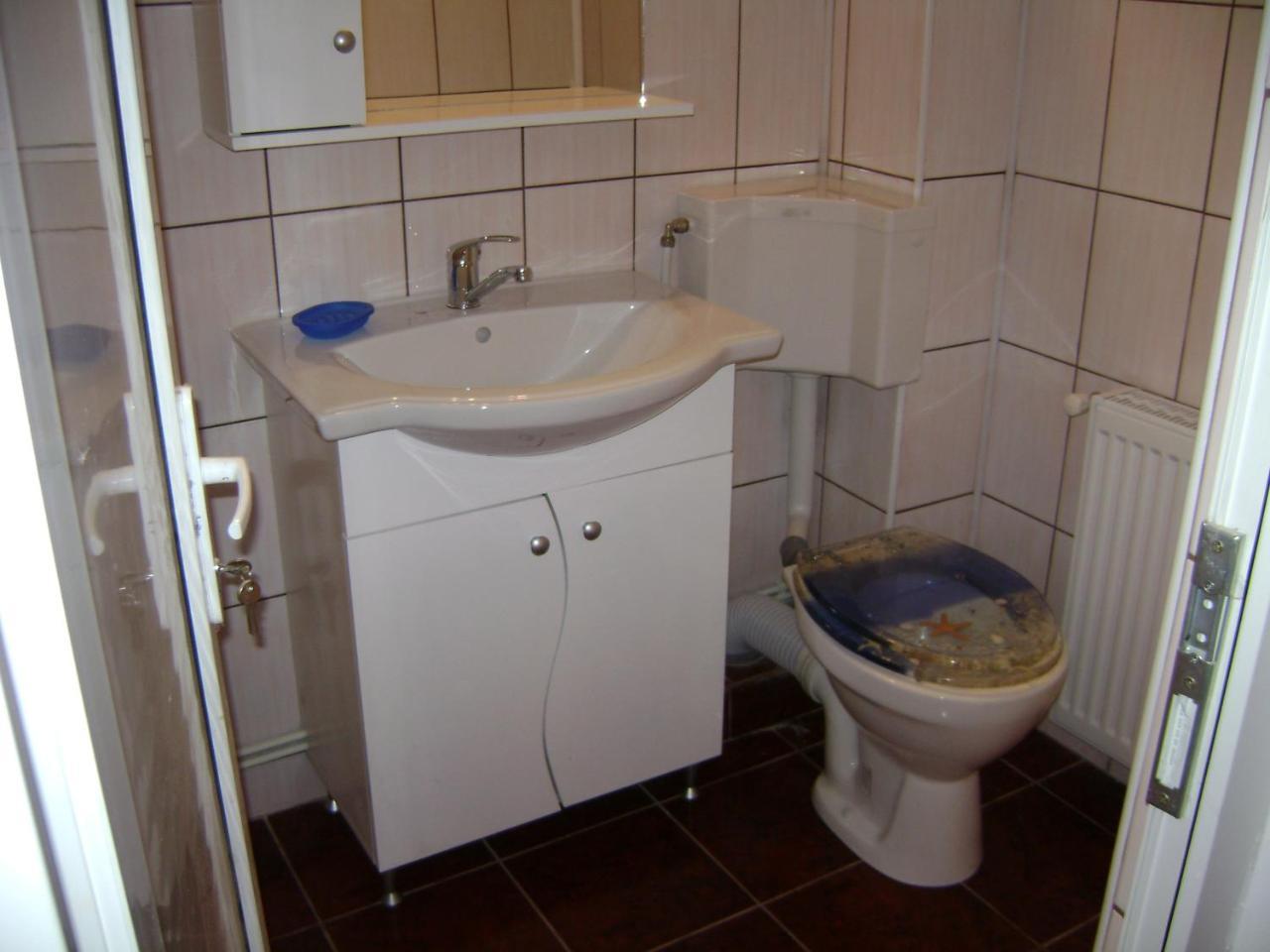 Casa Dobrin Hotell Arefu Exteriör bild